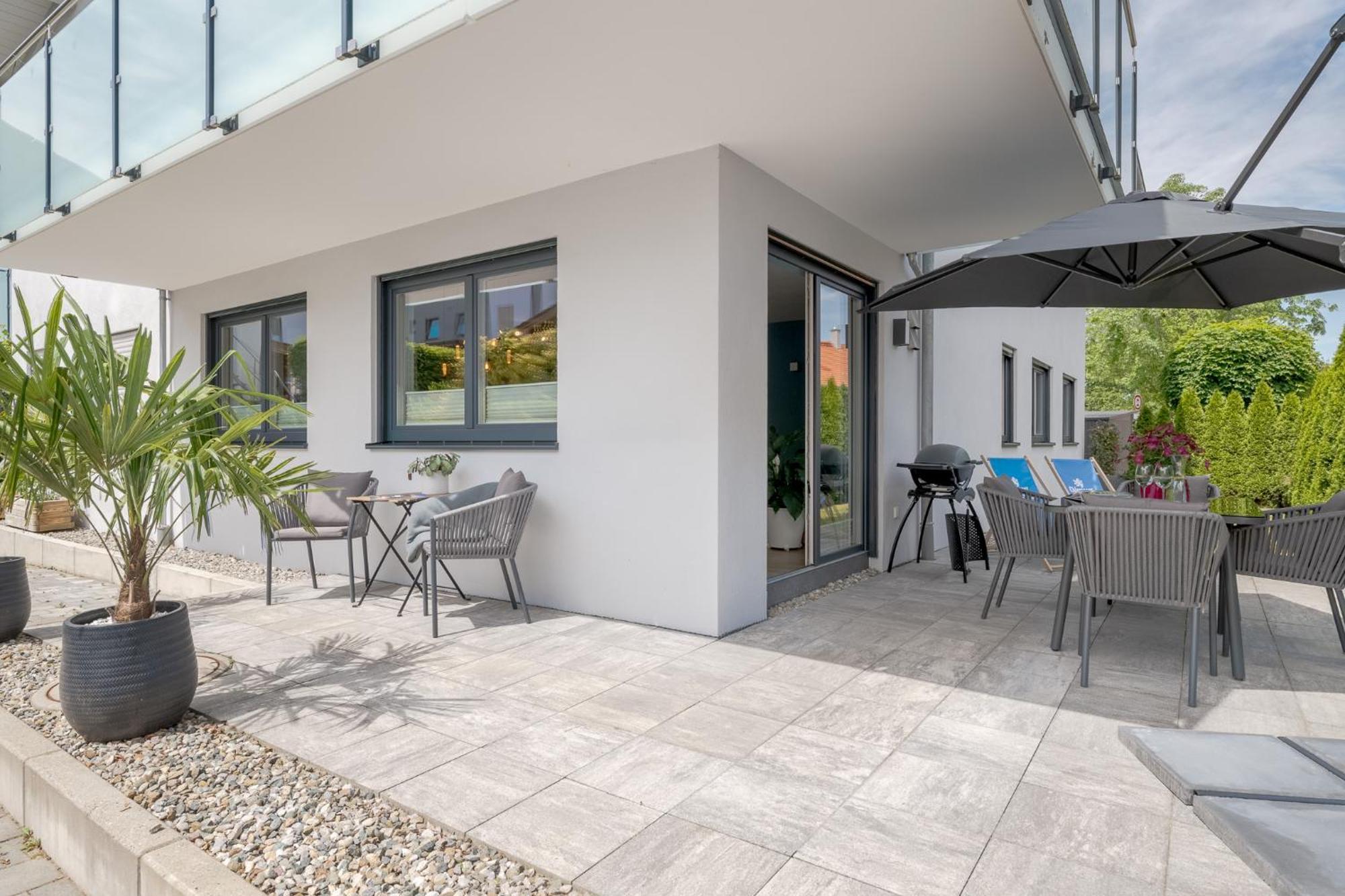 Fenjoy: Ferienapartment Mit Garten / Zentral / Bbq Bernau am Chiemsee Exterior photo